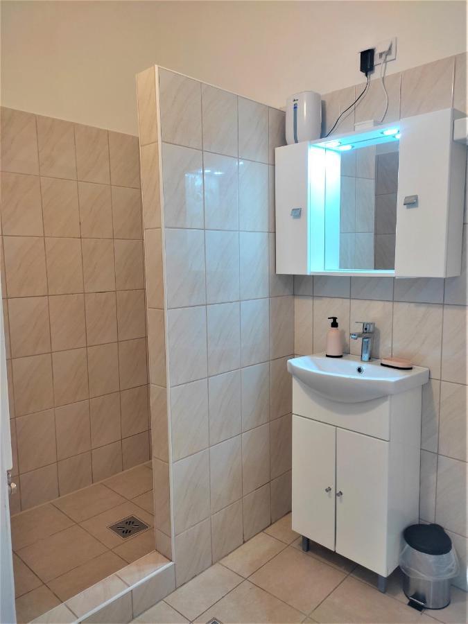 Dunapart Apartment 瓦茨 外观 照片