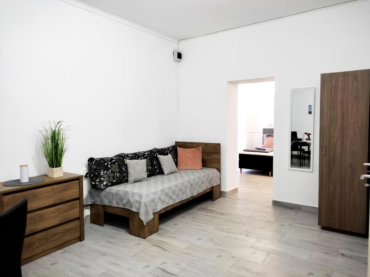 Dunapart Apartment 瓦茨 外观 照片