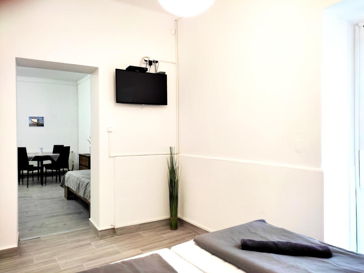 Dunapart Apartment 瓦茨 外观 照片